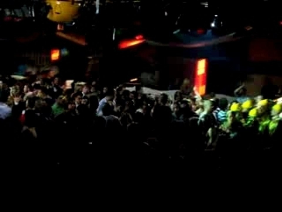 cheboncha a barcelone baja beach