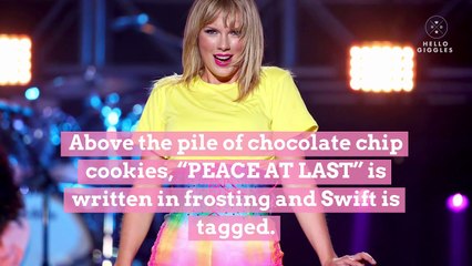 Katy Perry and Taylor Swift proclaim "peace at last," and fans think it means more than just the end of bad blood