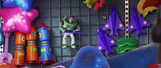 Toy Story 4 Film Clip - Get 'Em