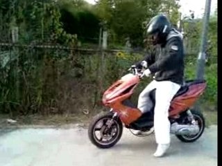Dam1 av son Nitro tt ecipé et kiT 70c.