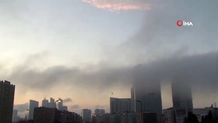 İstanbul Güne Sisle Başladı