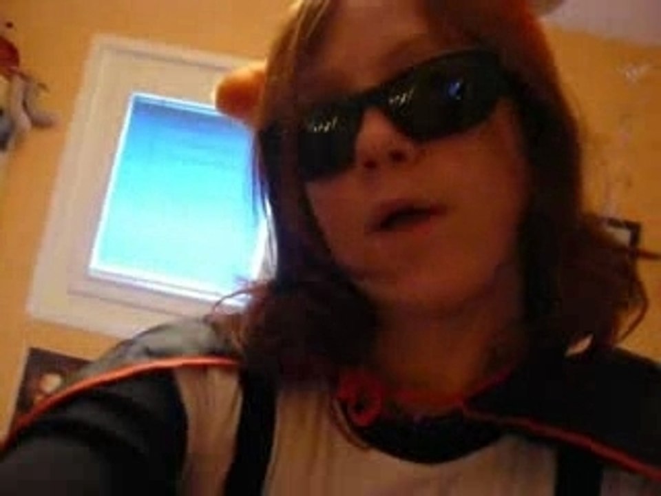 Kéké sur Simone & Yelle