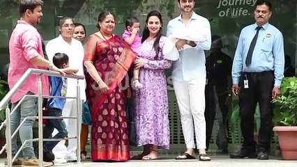Esha Deol with Baby Girl Miraya Discharged From Hospital