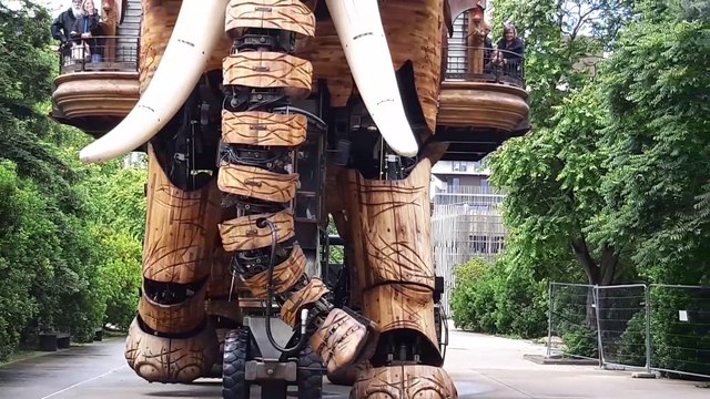 A Nantes, la compagnie La Machine prépare le Dragon des mers de Calais