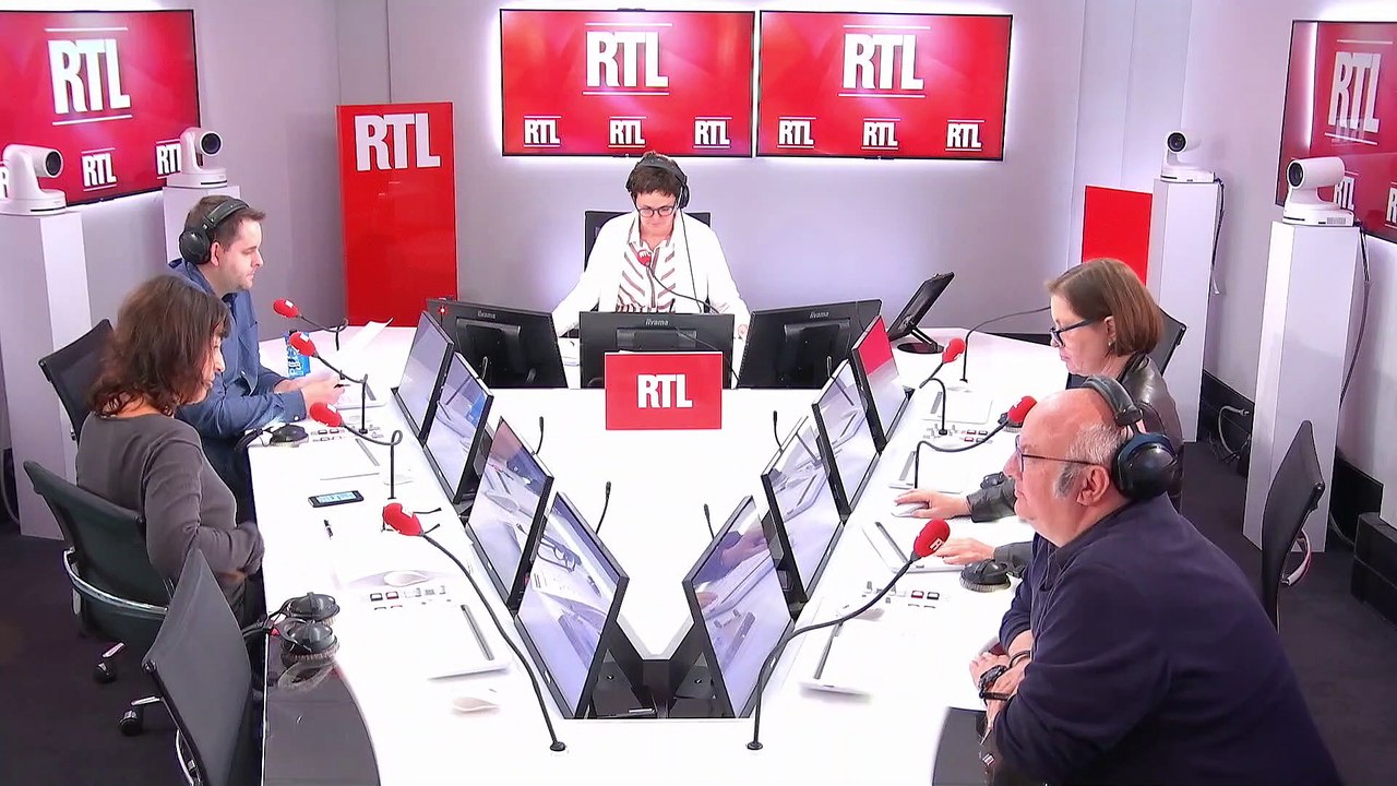 Les actualités de 12h30 - Mondial 2019 : les Bleues s'entraînent en public