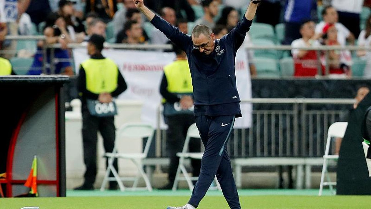 Sarri passe de Chelsea à la Juve