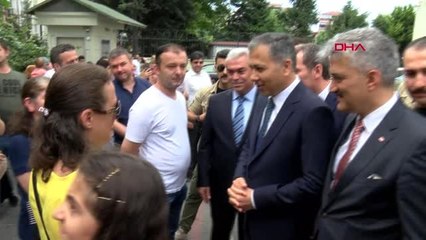 İSTANBUL- İSTANBUL'DA KARNE DAĞITIM TÖRENİ