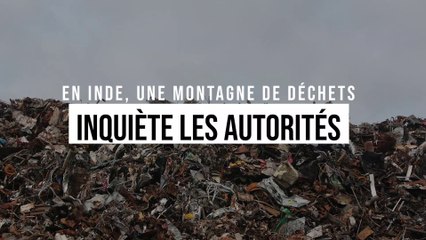 En Inde, cette montagne de déchets grandit si vite qu’il faut des panneaux lumineux pour les avions
