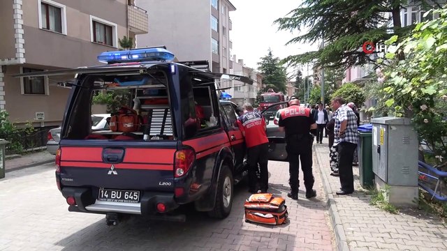 Evleri küle döndü, genç kız evi annesinin yaktığı iddiasıyla şikayetçi oldu