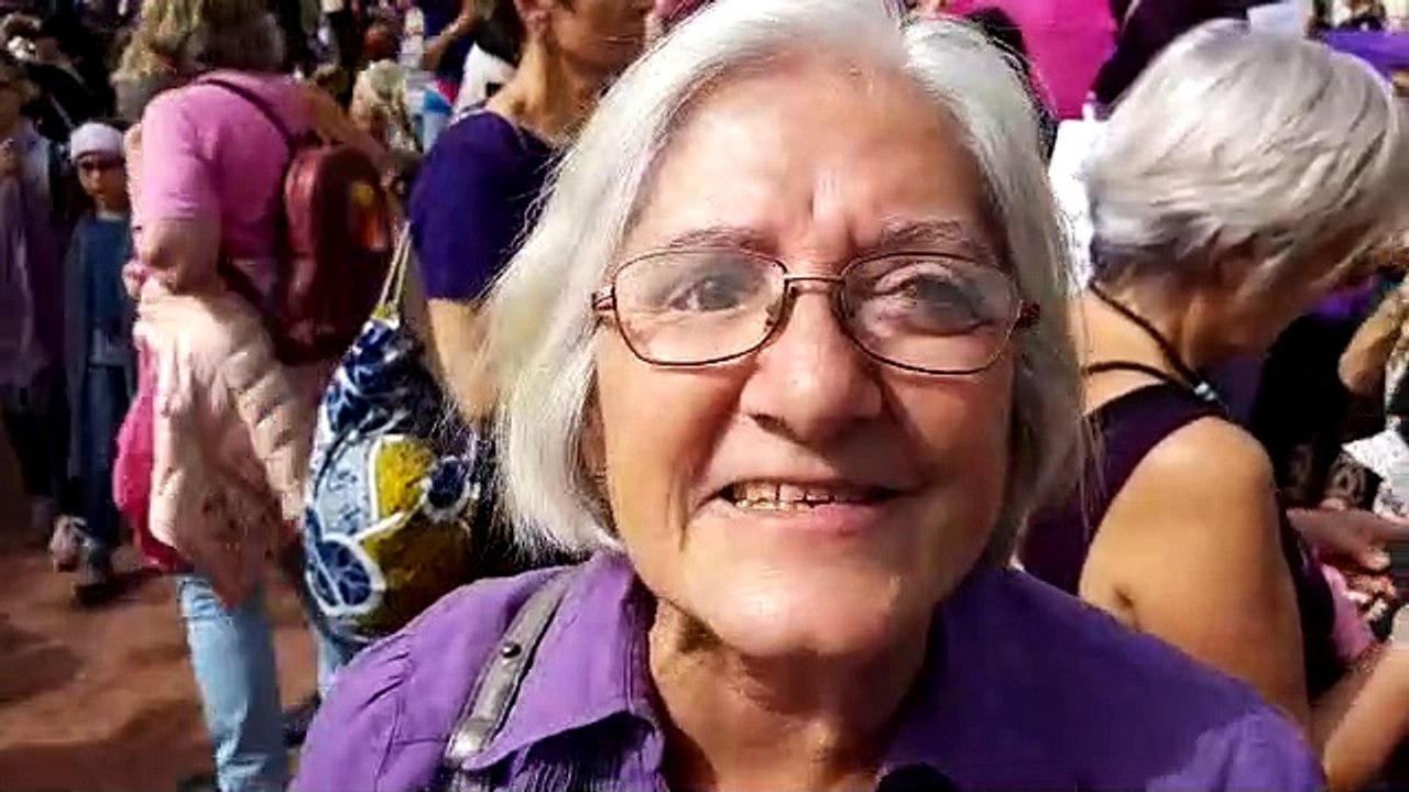 Grève des femmes : Angeles, Genevoise d'origine espagnole voit un monde qui change...