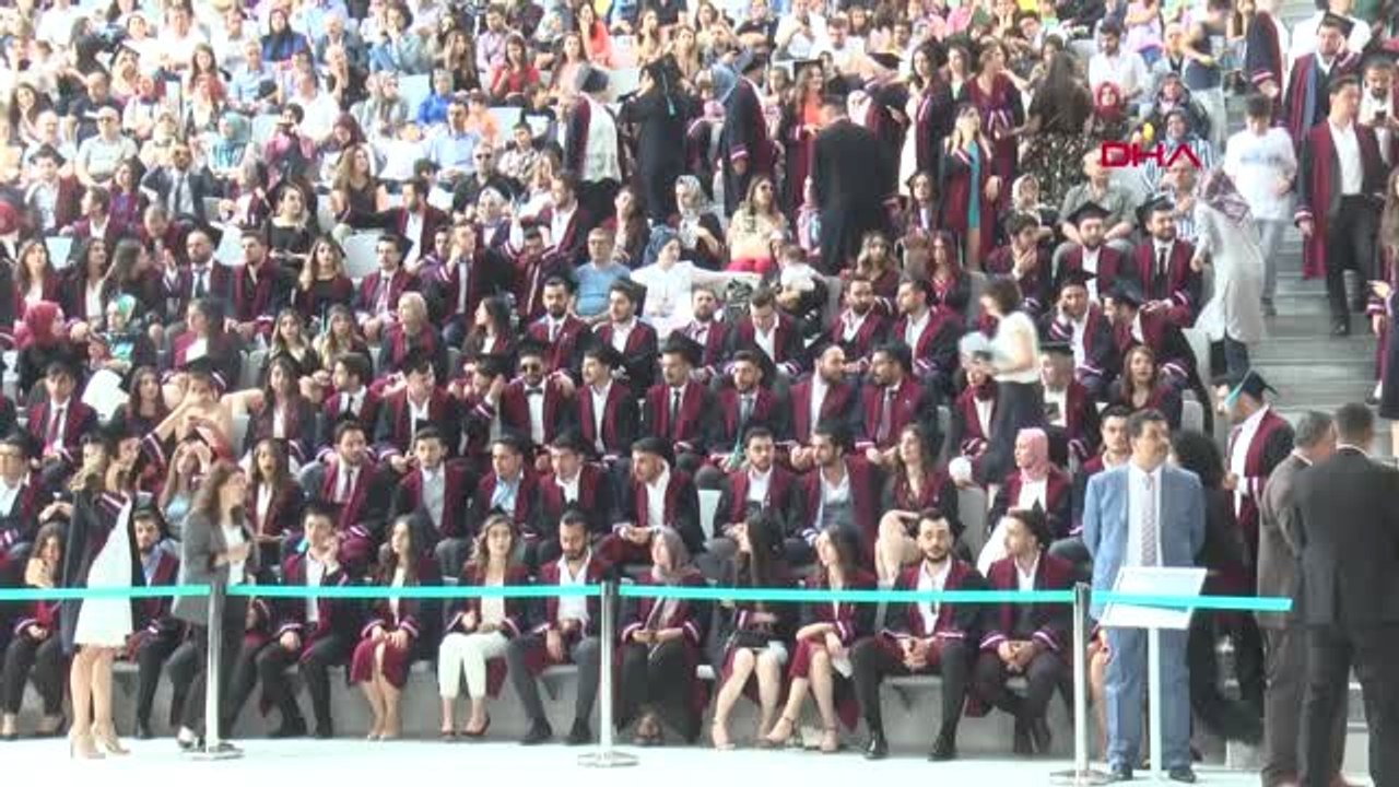 GAZİANTEP Hasan Kalyoncu Üniversitesi'nde mezuniyet coşkusu