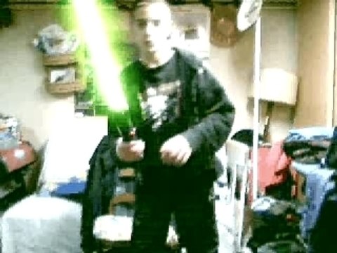 Sabre laser vert avec Adobe after effect