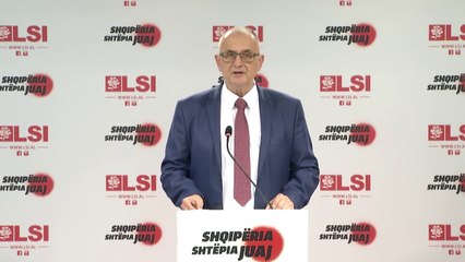 VASILI FLET PËR PUÇ KUSHTETUES SHQIPTARËT JANË NË KËMBË