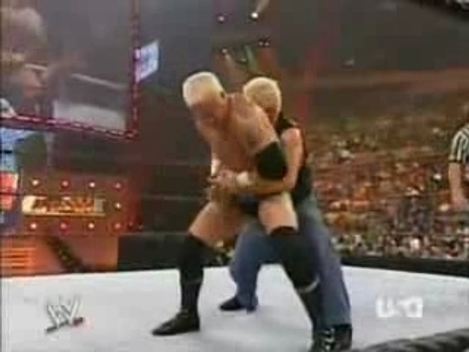 RAW - Mr. Kennedy vs. Sandman