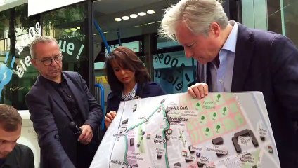 Nancy : Laurent Hénart présente la navette 100% électrique qui sillonnera le centre ville à partir de septembre