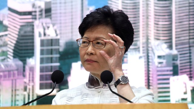 Hong Kong government suspends contentious extradition bill, but Chief Executive says it will not be withdrawn
