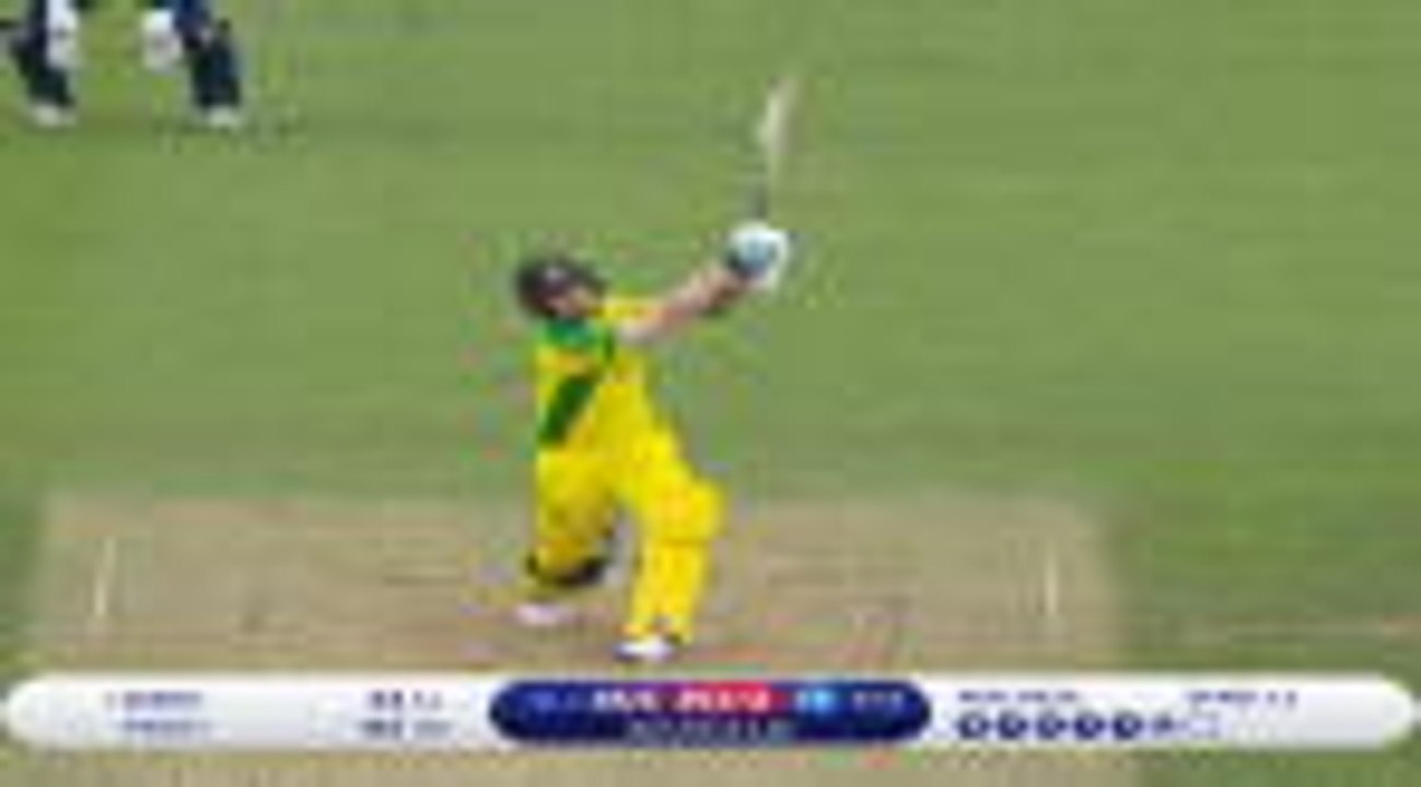 Smith hits huge six off Malinga