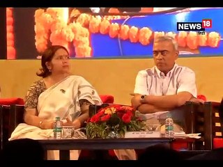 मेधावी छात्रों को लैपटॉप या स्कूटी देने पर सरकार का जारी है सस्पेंस