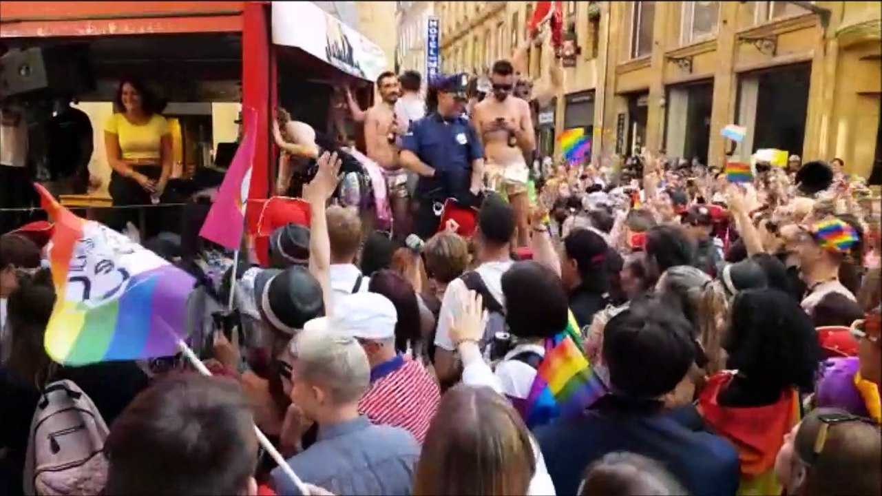 Metz : de la musique, du soleil... et du monde à la Marche des fiertés