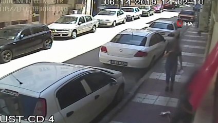 Ayakkabı hırsızı kızlar kamerada