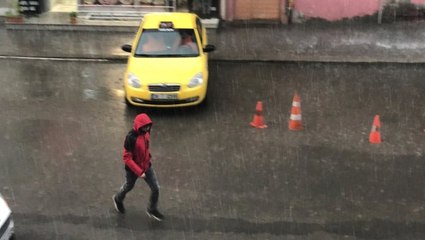 Kars'ta sağanak yağmur etkili oldu