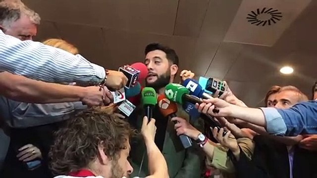 Es importante que los madrileños sepan que estamos negociando un programa de gobierno que beneficia a la Comunidad de Madrid