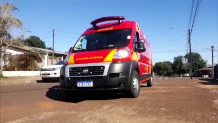 Adolescente se fere em queda em escola do Clarito