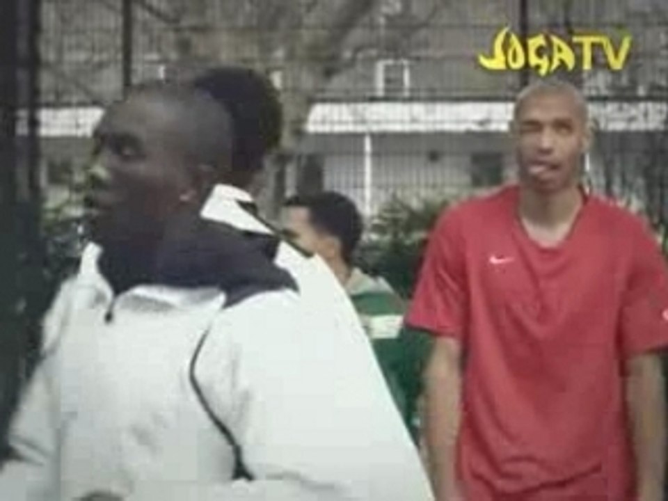 Nike Henry play with honor