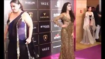 Janhvi Kapoor caught adjusting her dress at vogue women