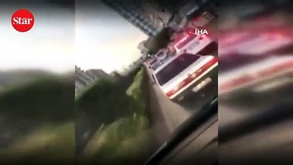 Adana’da bir sürücünün hasta taşıyan ambulansa yol vermemesi görüntülendi