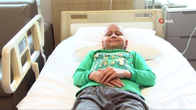 11 yaşındaki lösemi hastası Eren: “Dışarı çıkınca bisiklet sürmek ve arkadaşlarımla top oynamak istiyorum”