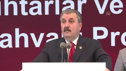 Destici: "Kıbrıs, yüzlerce yıl Türk'ün bayrağının dalgalandığı topraklarımız olmuştur"