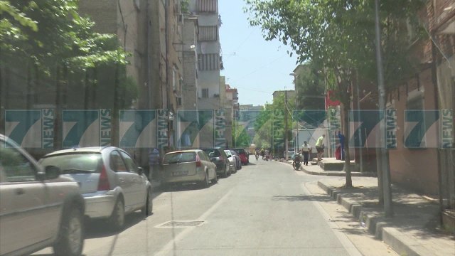 AMBULANCA PERPLAS PER VDEKJE KALIMTAREN NE TIRANE - News, Lajme - Kanali 7