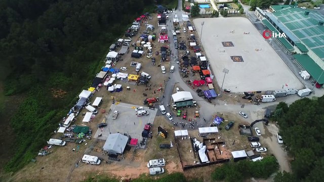 Big Boyz Festivali’nde Off Road aracı kalabalığın arasına daldı