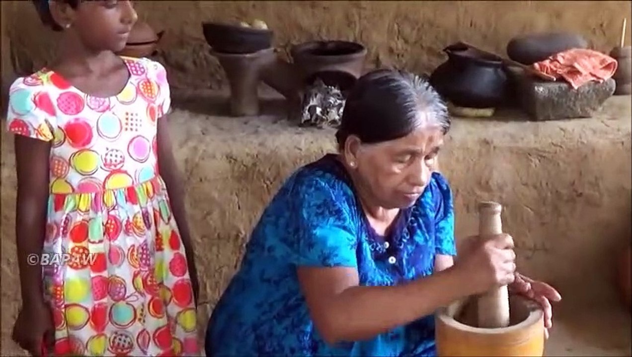 Gâteaux de poisson  Épicé, le Poisson en Conserve les Croquettes préparées dans mon Village par ma Maman