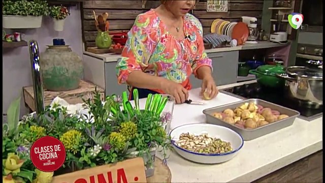 Hoy Aprendemos a Preparar: Pastel de carnes cremoso con verduras, Ensaladas de papa con mayonesa de almendras y pistacho.