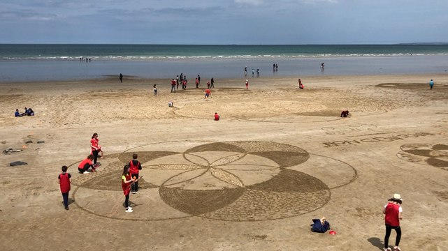 Un cours de maths sur la plage
