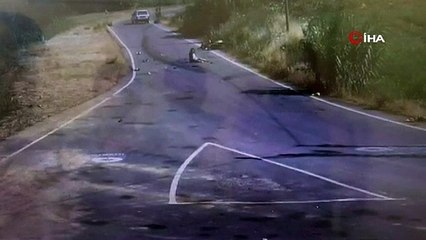 Otomobille motosiklet kafa kafaya böyle çarpıştı: 2 yaralı