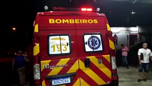 Jovem fica ferido após queda de moto na marginal da BR-277