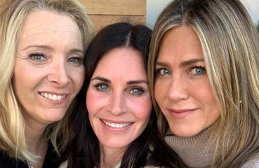 Courteney Cox has Friends reunion for 55th birthday