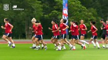 Último Entrenamiento de la Selección Española Femenina Antes de Enfrentarse a China