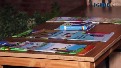 Uko Karekezi Martine yabaye umwanditsi w’ibitabo abitewe no kubura inkuru akoresha yigisha abana