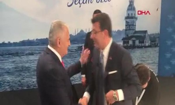Binali Yıldırım İle Ekrem İmamoğlu'nun ortak yayın öncesi karşılaşması