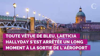 PHOTOS. Laeticia Hallyday à Toulouse pour l'hommage rendu à Johnny : "C'est beaucoup d'émotion"
