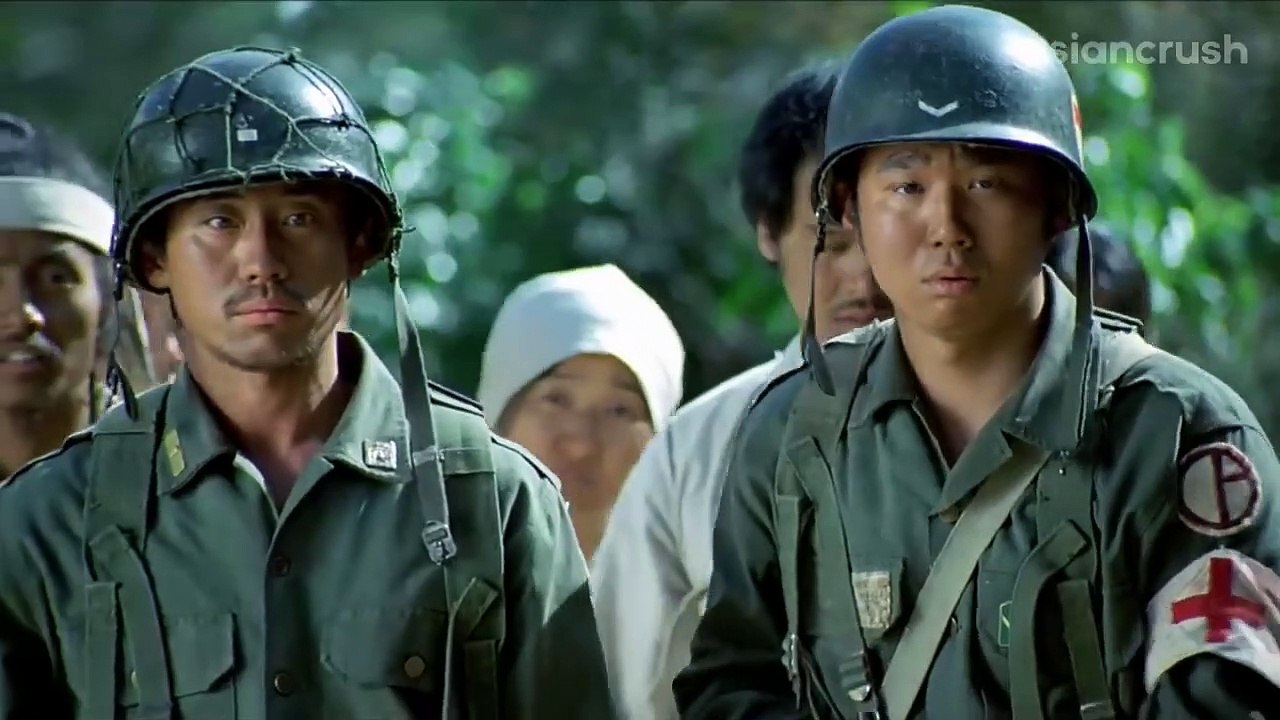 When Korean villagers meet soldiers for the first time | Clip from 'Welcome to Dongmakgol'