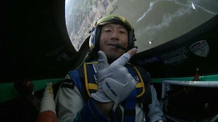 Watch: Muroya sets course for air race victory in spectacular fashion