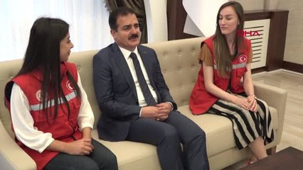 HAKKARİ 45 ÜNİVERSİTELİ 'DAMLA PROJESİ' KAPSAMINDA HAKKARİ'YE GELDİ