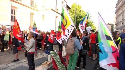 Reportage - Une manifestation contre la réforme Blanquer le jour du BAC