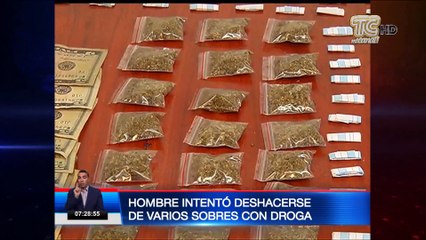 Sujeto detenido con varios sobres de droga en el centro de Guayaquil