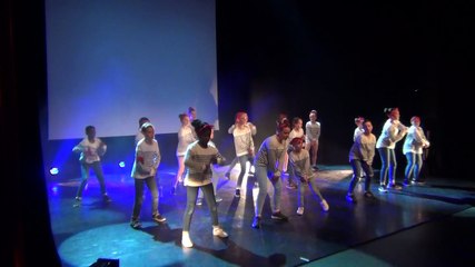 03. Jean-Paul Gaultier show 1 depuis jardin